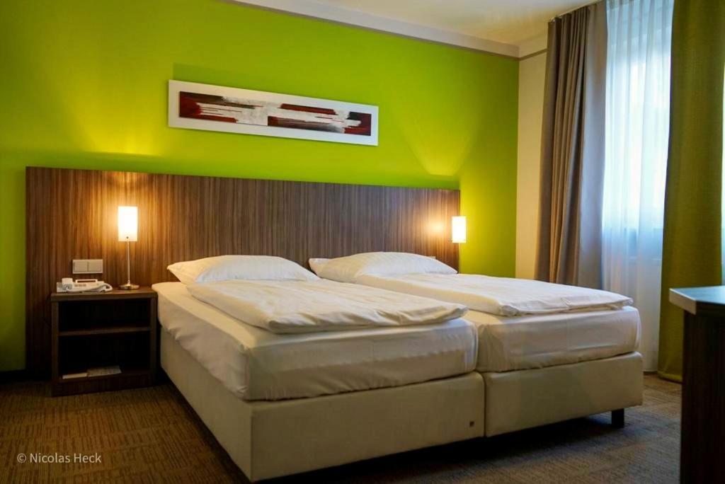 Hotel Ambiente Walldorf Walldorf (Baden-Wurttemberg) Exterior foto